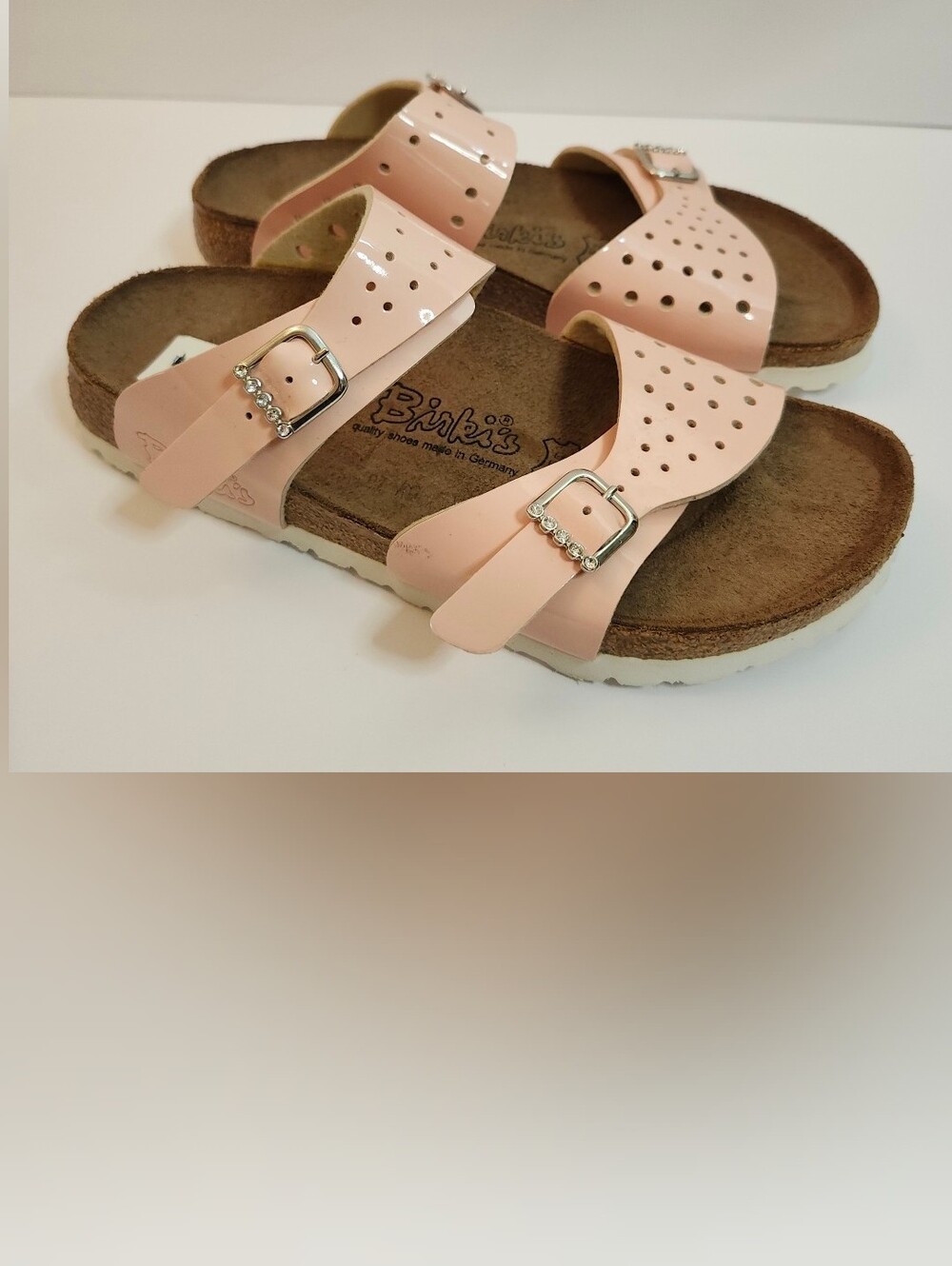 BIRKI'S by Birkenstock Freeport Patent Perforated Light Pink Sandal Wms 6US/37EU